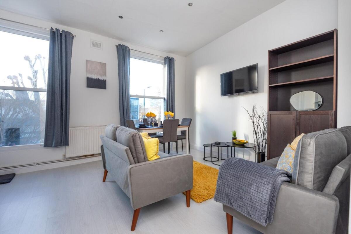 Comfy Flat Near Portobello Road Apartment London