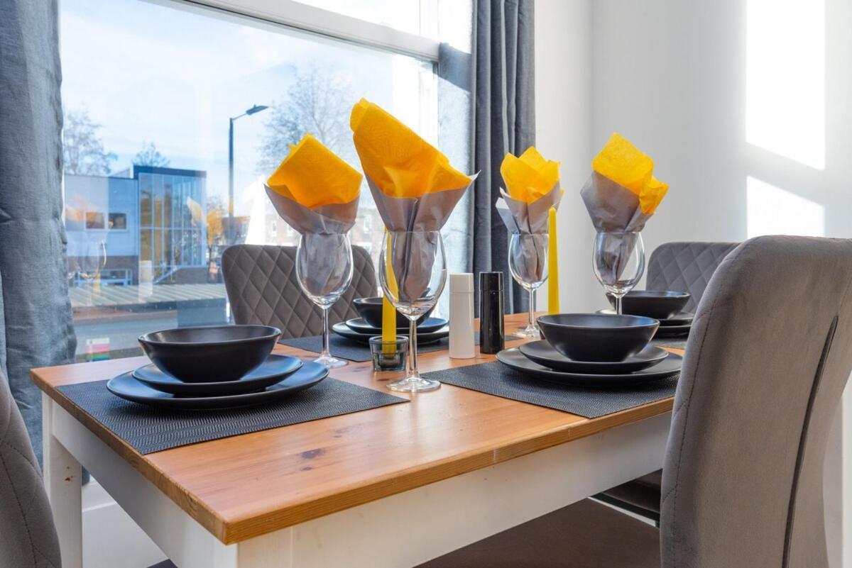 Comfy Flat Near Portobello Road Apartment