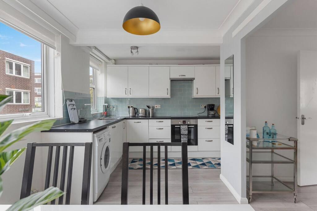 Camden Town Spacious Family Flat 7ppl Apartment