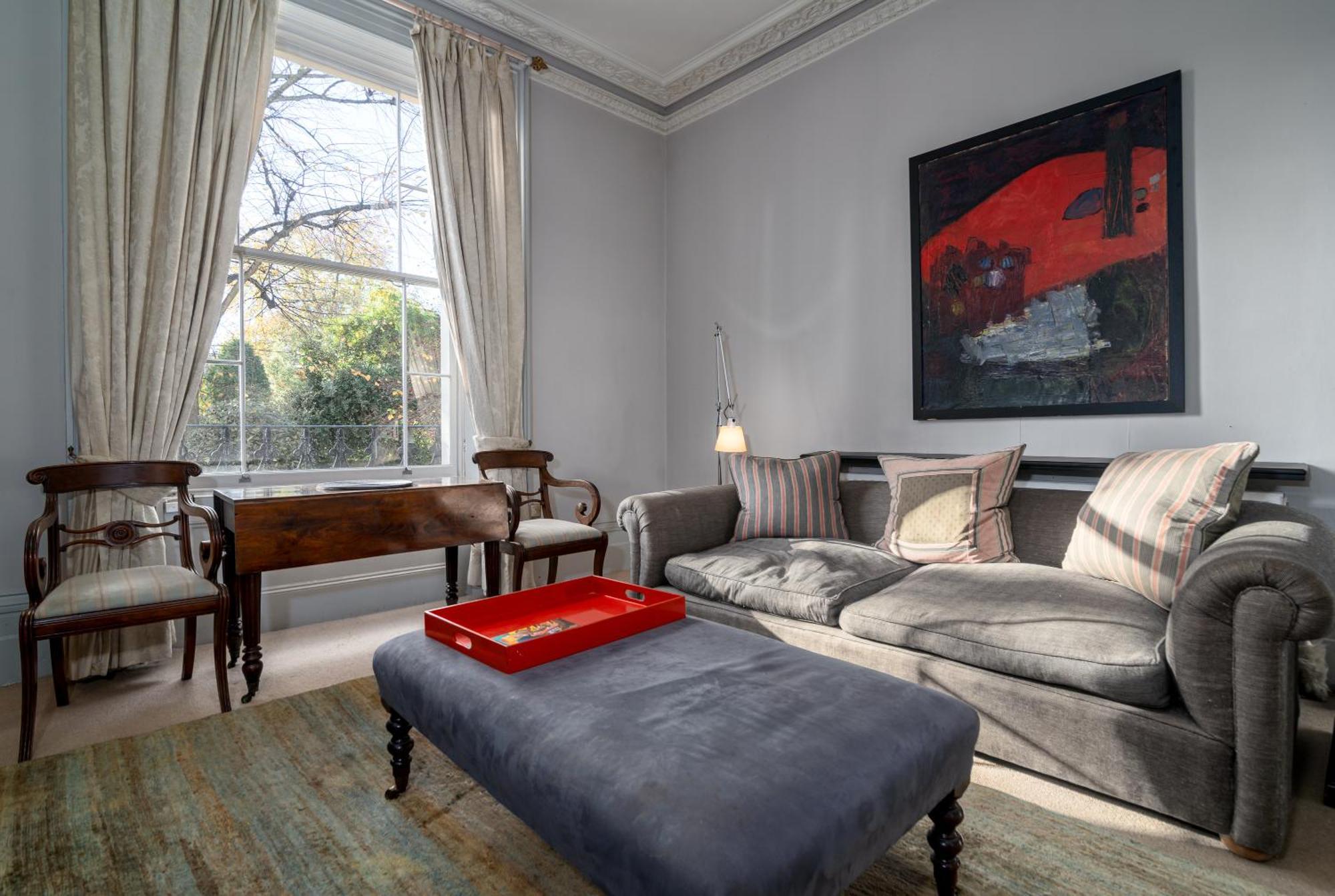 Stunning Flat In Little Venice Opposite The Canal