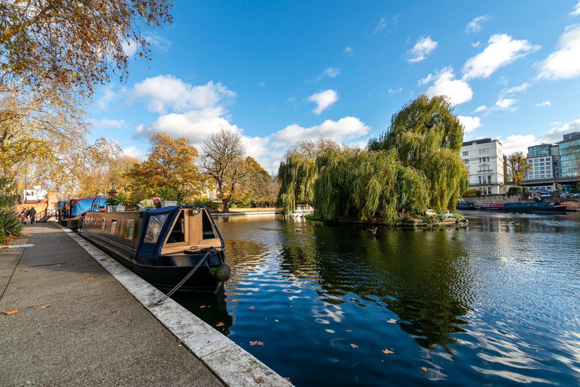 Stunning Flat In Little Venice Opposite The Canal Apartment *