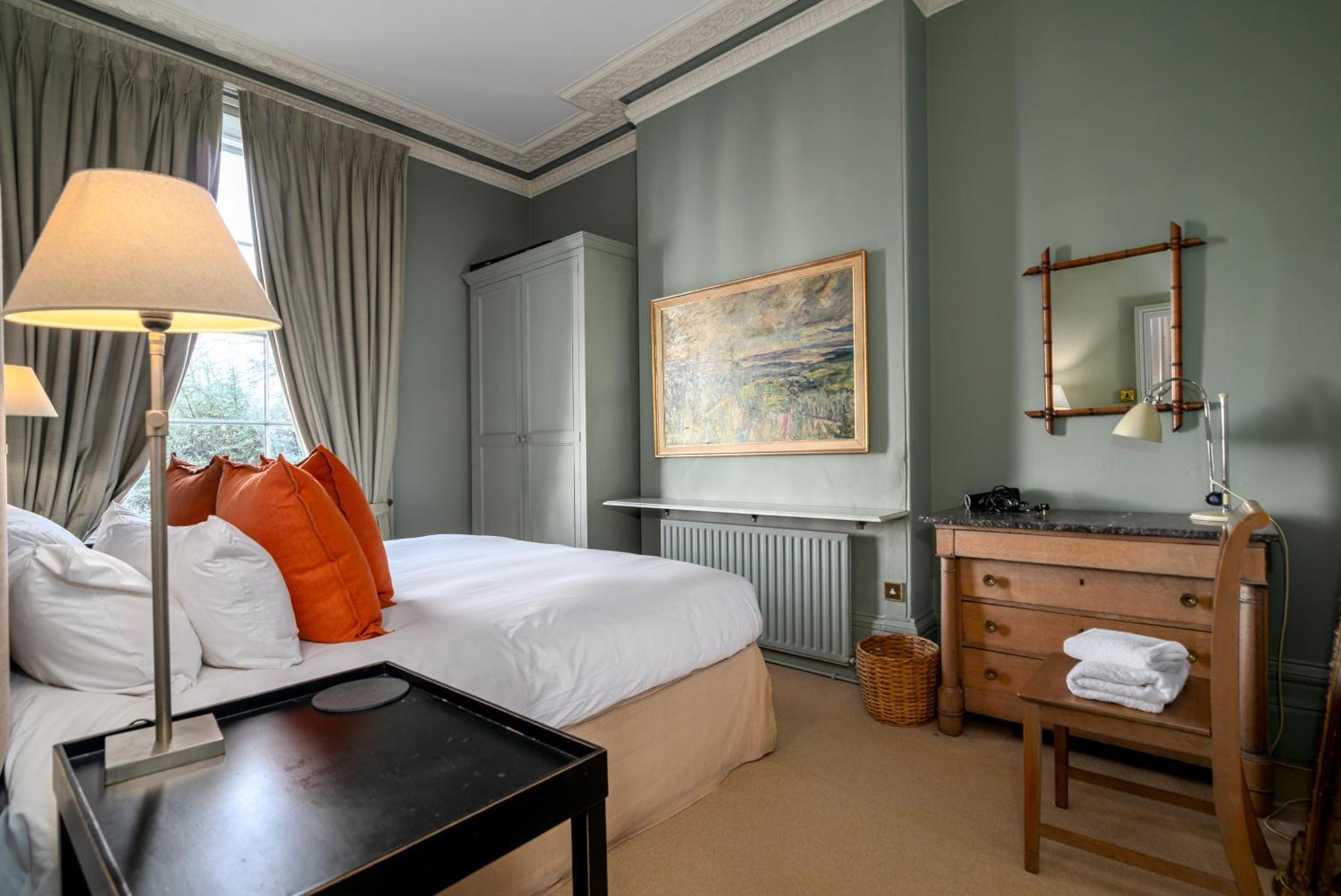 Apartment Stunning Flat In Little Venice Opposite The Canal
