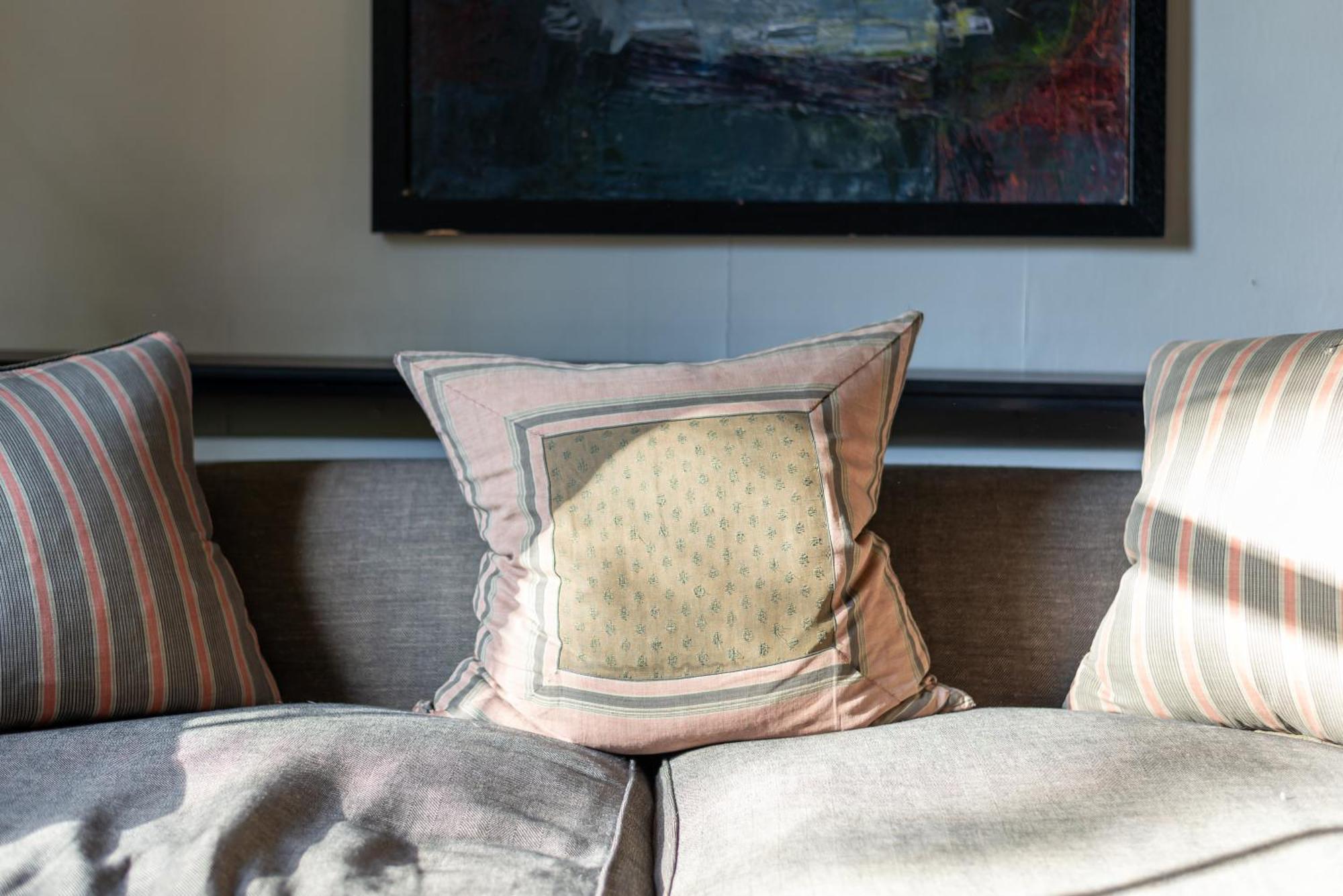 Stunning Flat In Little Venice Opposite The Canal