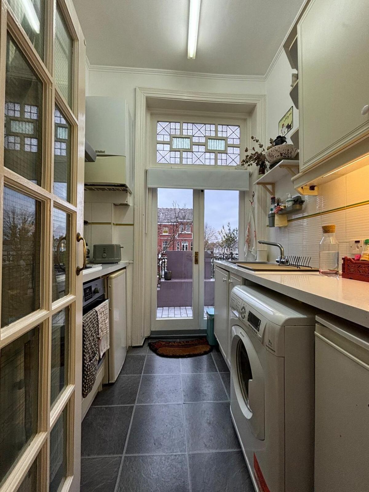 Ninas Flat * London