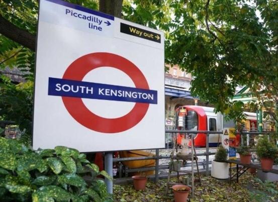 1 Bedroom With Sofa Bed Chelsea * London