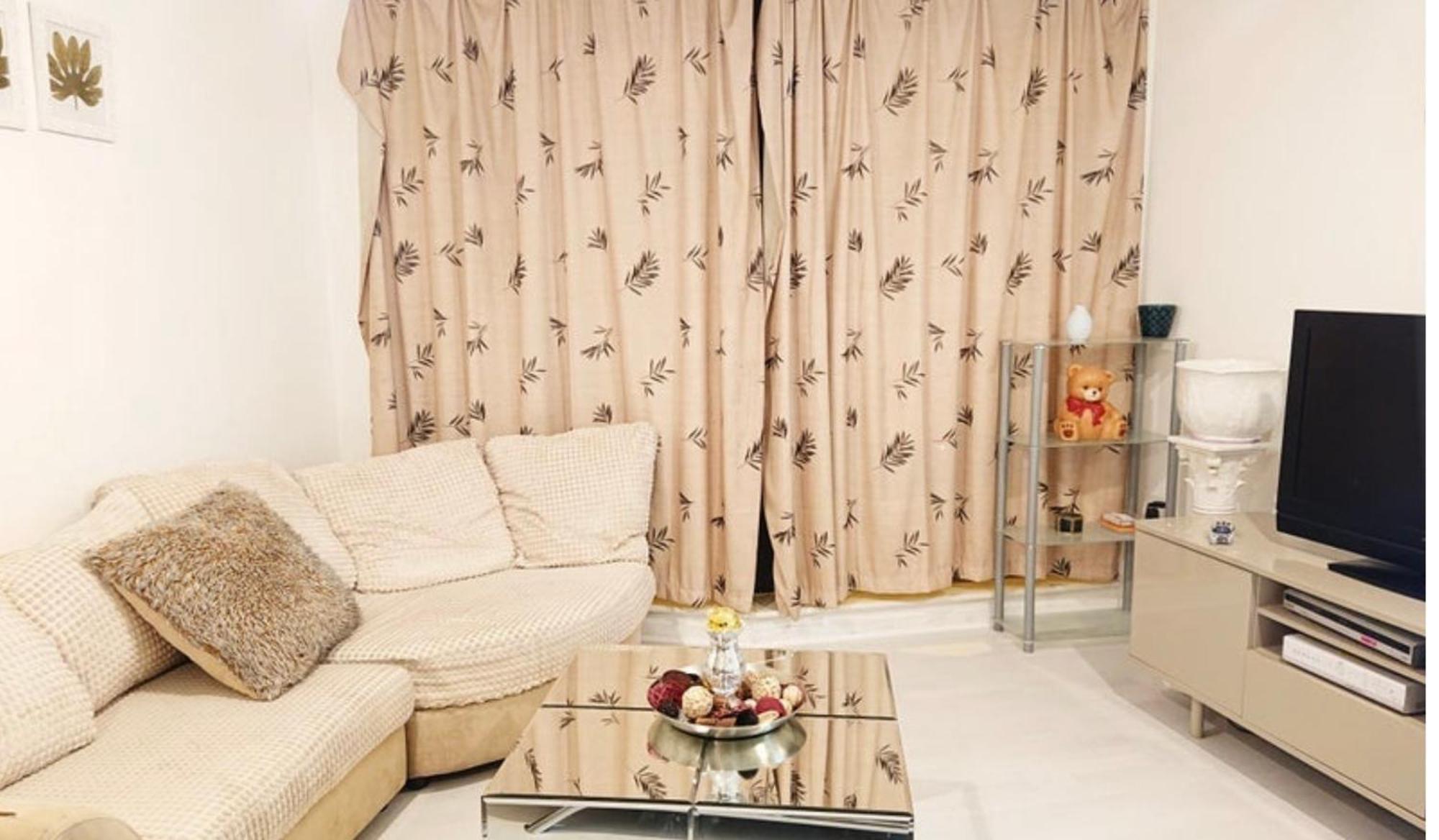 Apartment Lovely Private Bedroom In London