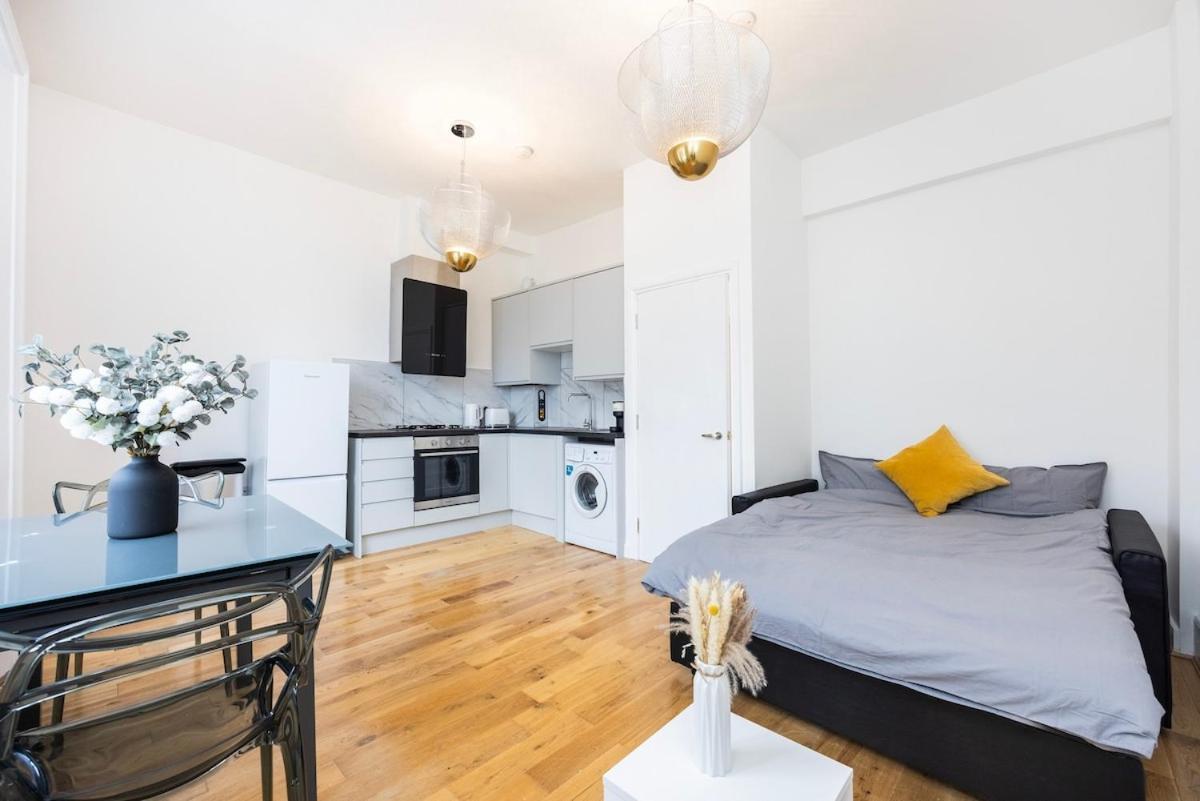 Spacious Islington Apartment London