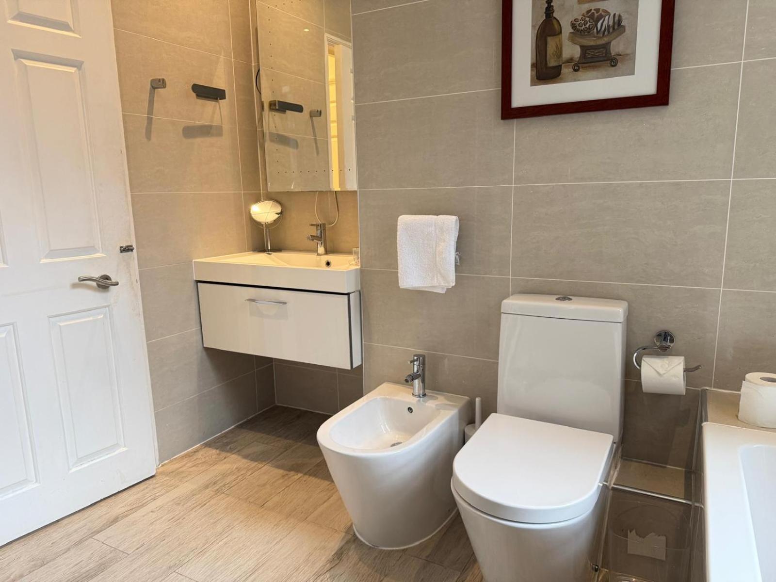 2 Bed In Oxford Street Londres