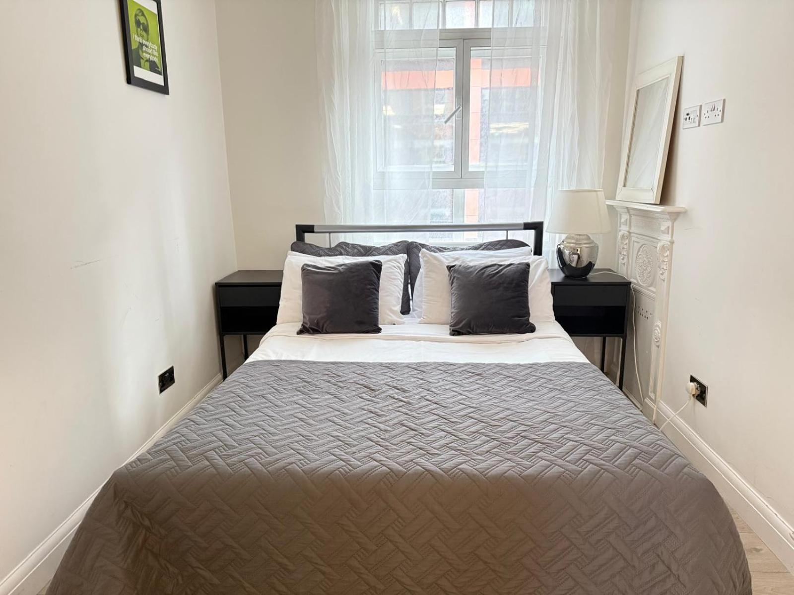 2 Bed In Oxford Street Apartamento *