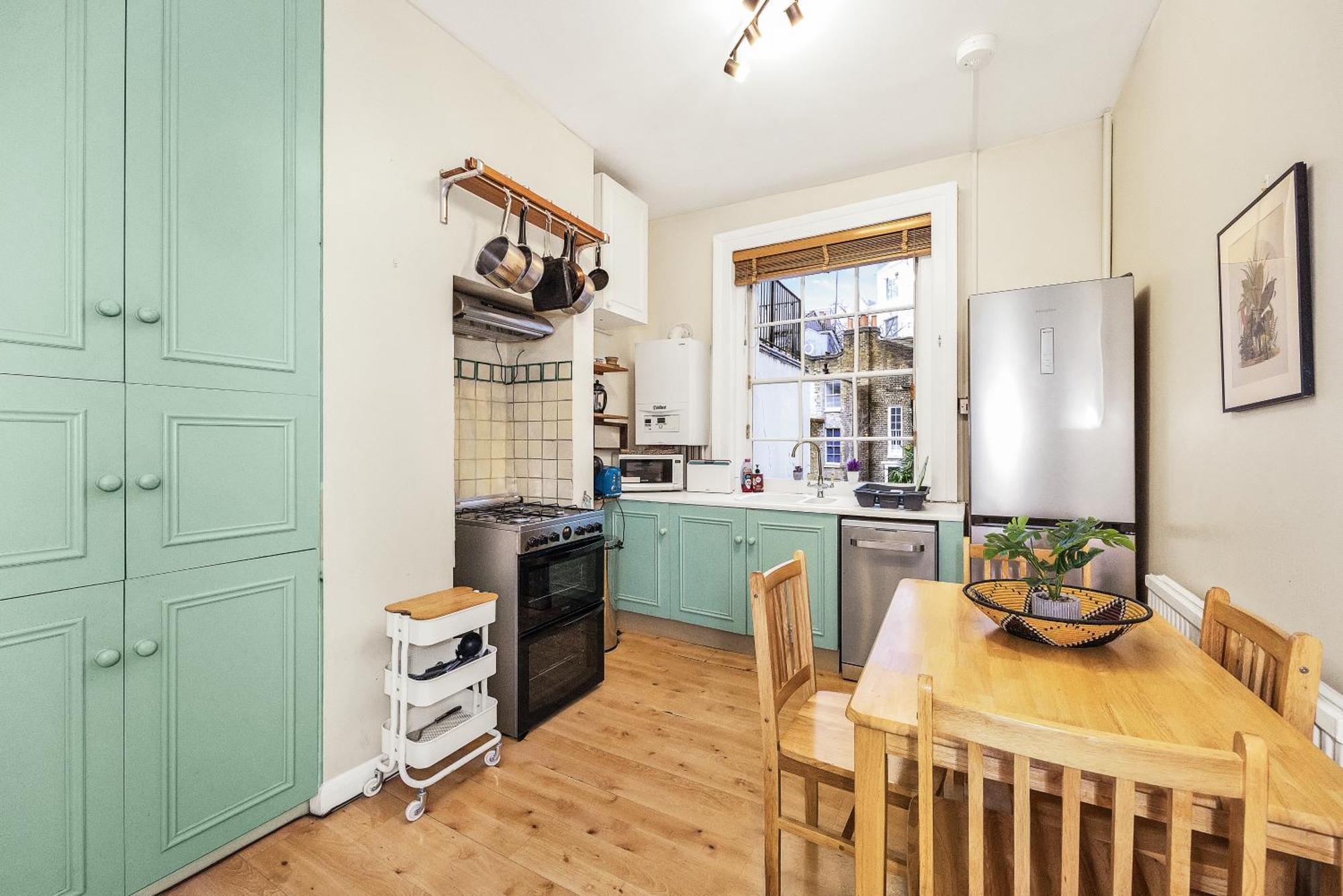 Apartment Boho 3-bed With Garden In Camden Next To Tube *