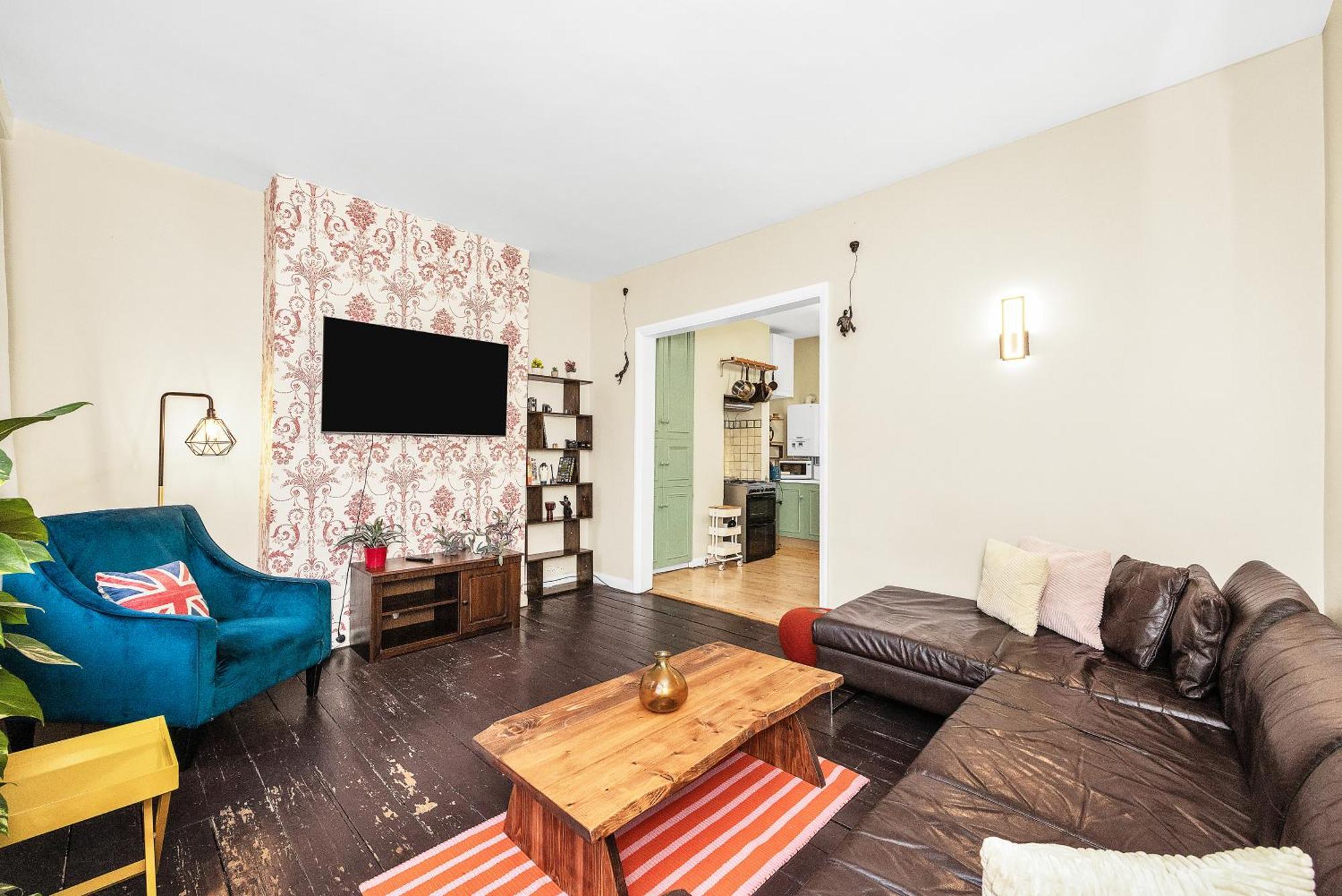 Boho 3-bed With Garden In Camden Next To Tube *