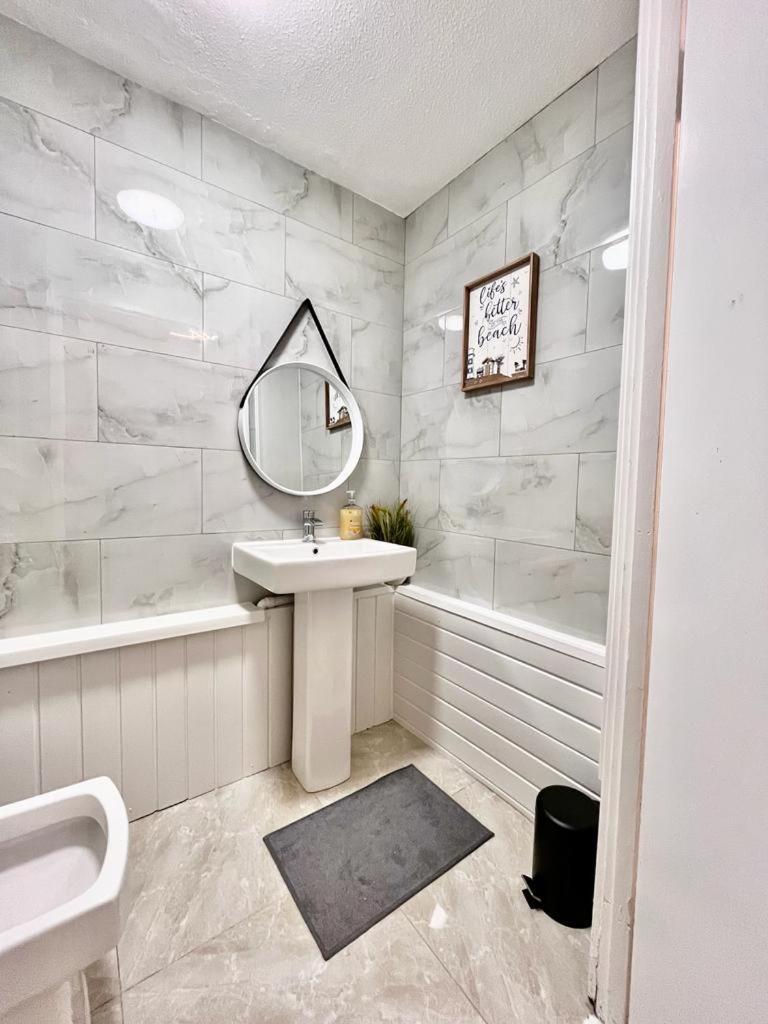 4 Bedroom Maisonette Camden Islington * London