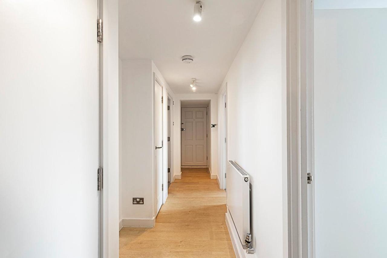 Stylish 2bedroom With Balcony Apartment *