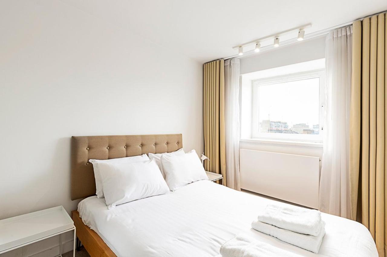 Stylish 2bedroom With Balcony Apartment *