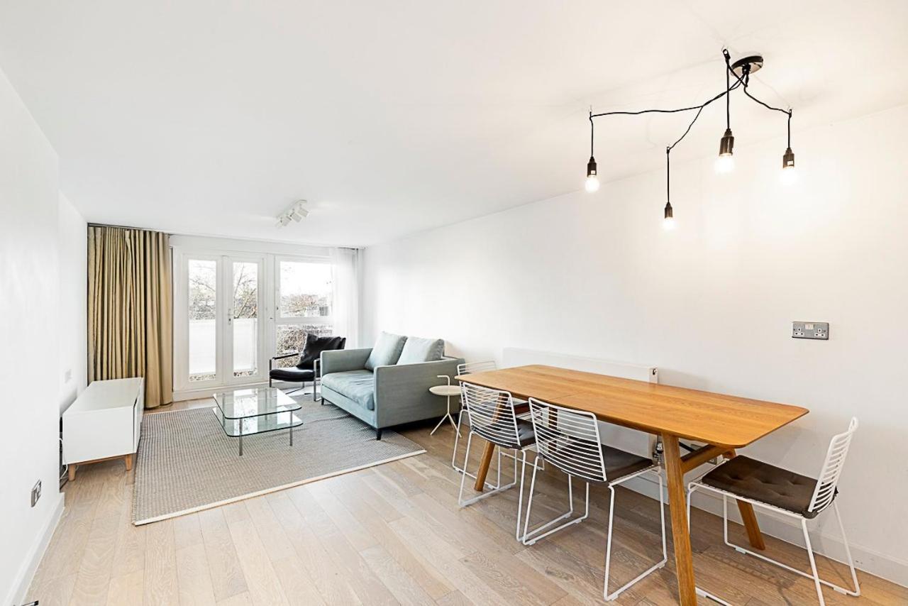 Stylish 2bedroom With Balcony