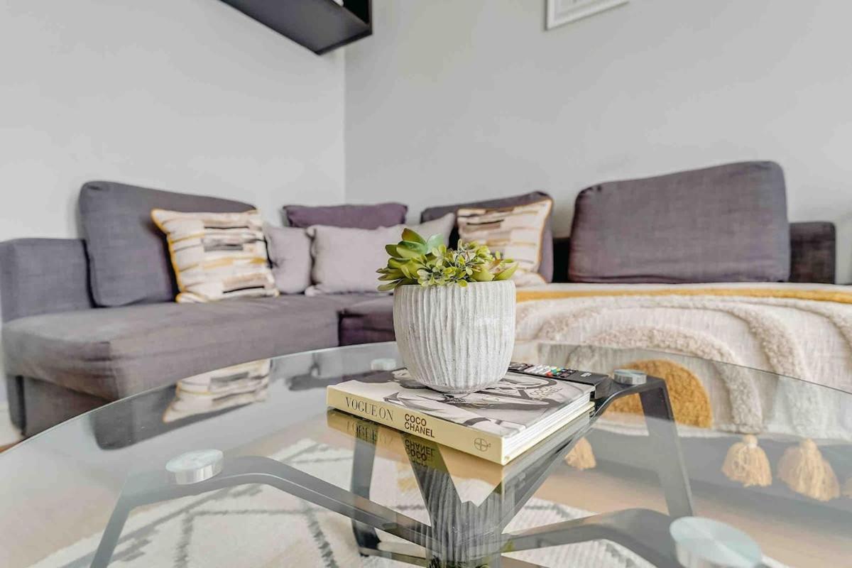 Lovely 2-bed Close To Excel And O2 Arena