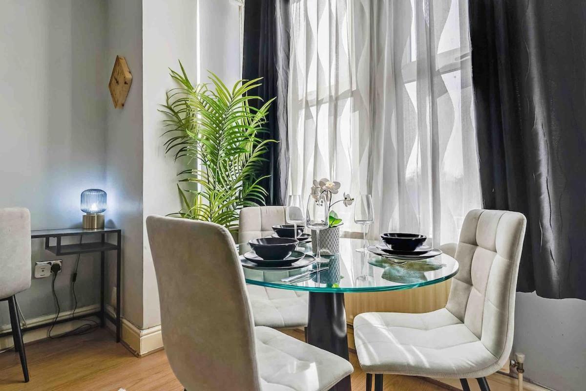 Apartment Lovely 2-bed Close To Excel And O2 Arena