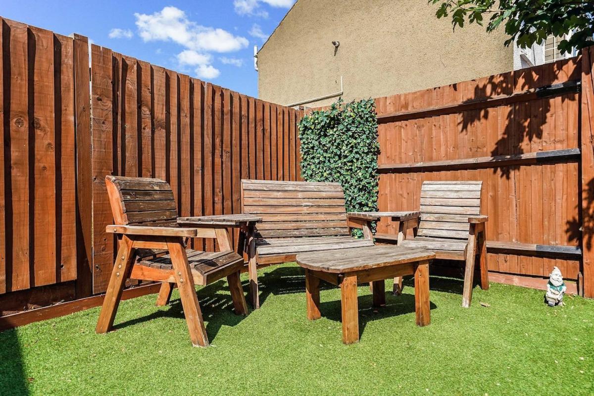Apartment Lovely 2-bed Close To Excel And O2 Arena *