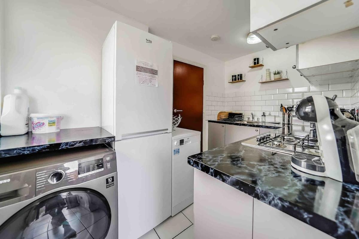Apartment Lovely 2-bed Close To Excel And O2 Arena