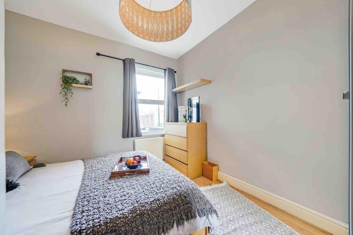 Apartment Lovely 2-bed Close To Excel And O2 Arena London