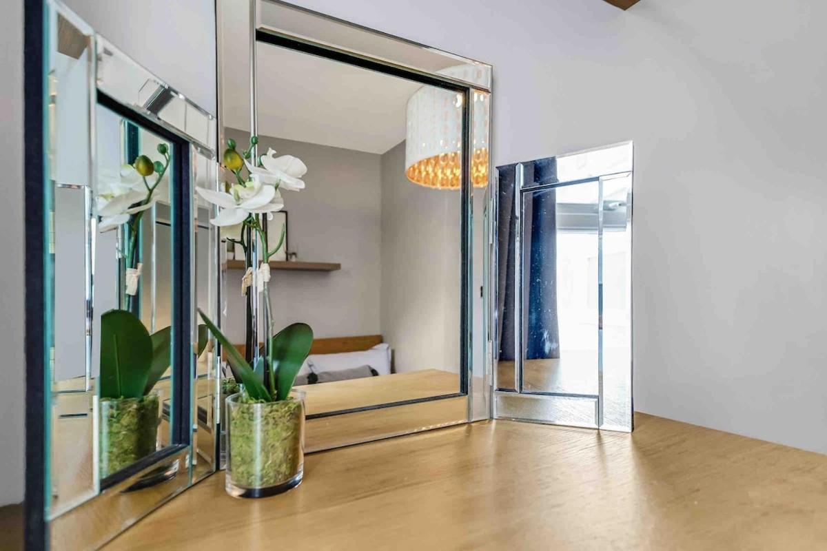 Lovely 2-bed Close To Excel And O2 Arena *