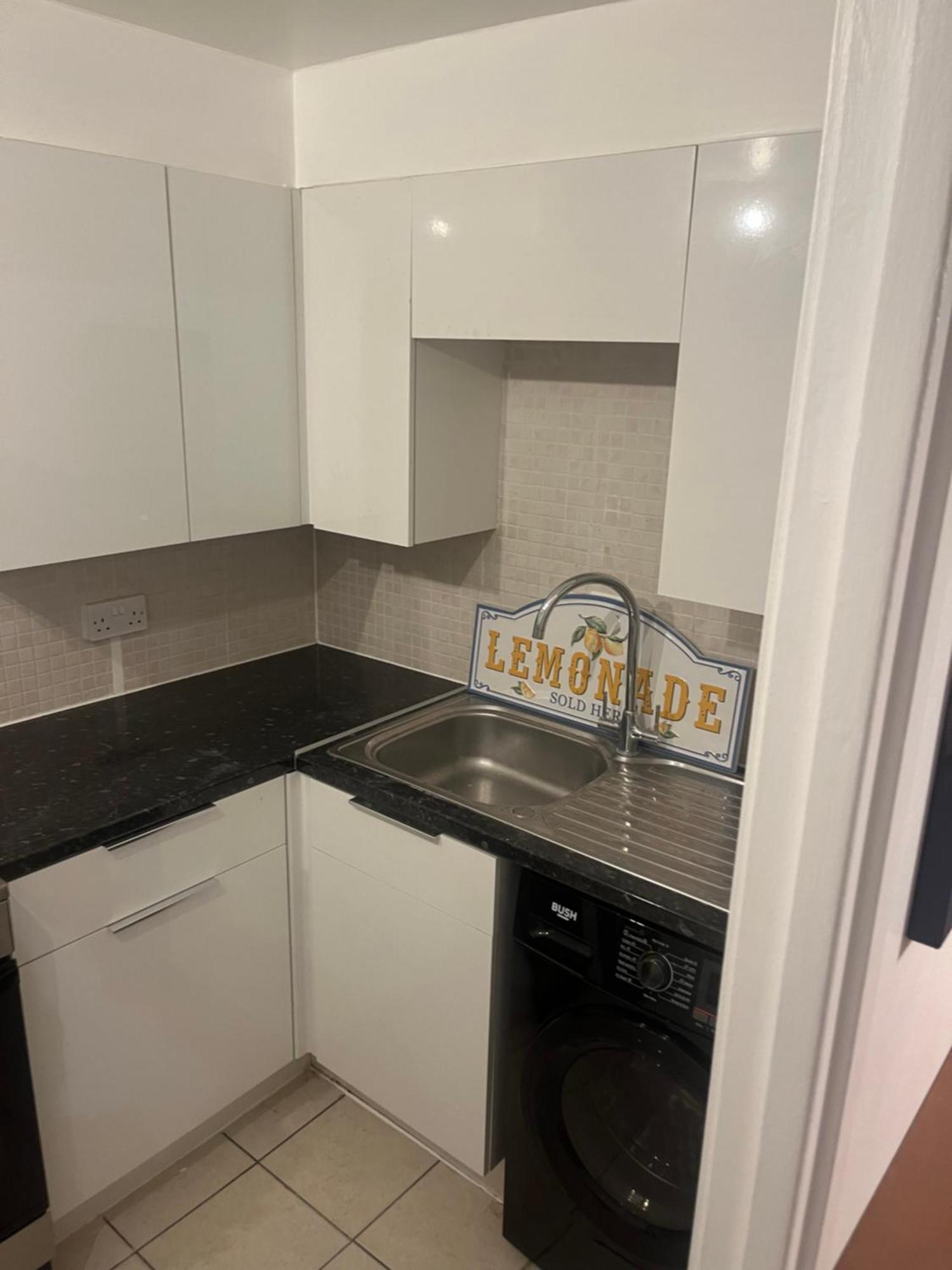 Apartment Facing Covent Garden Station London