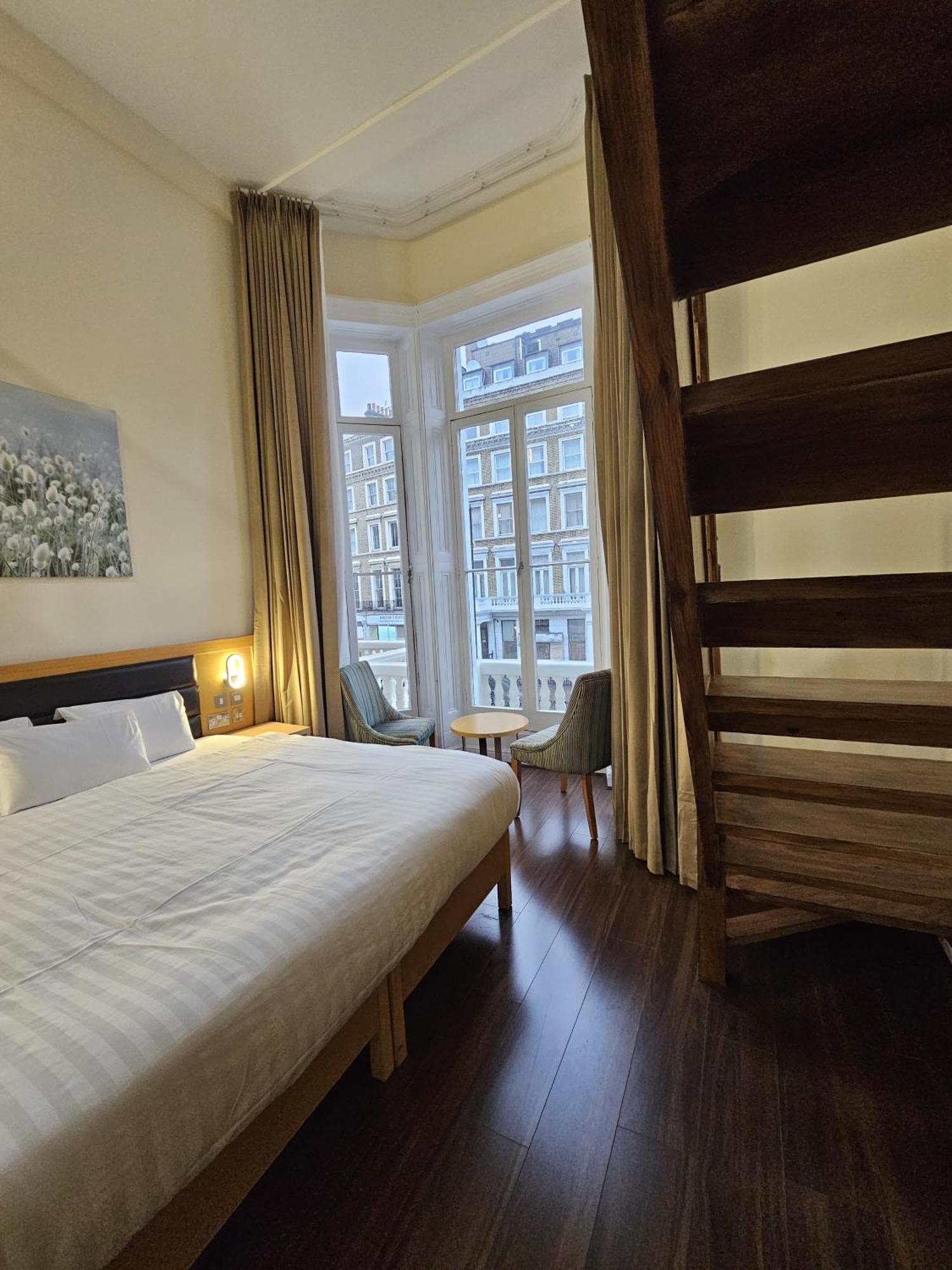 Cromwell Hotel London