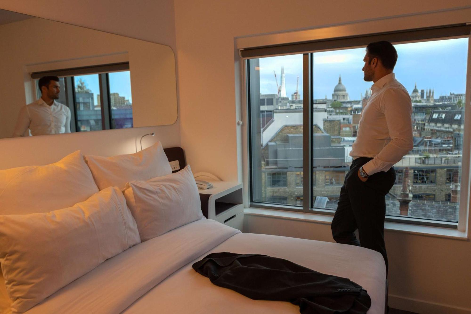 Yotel