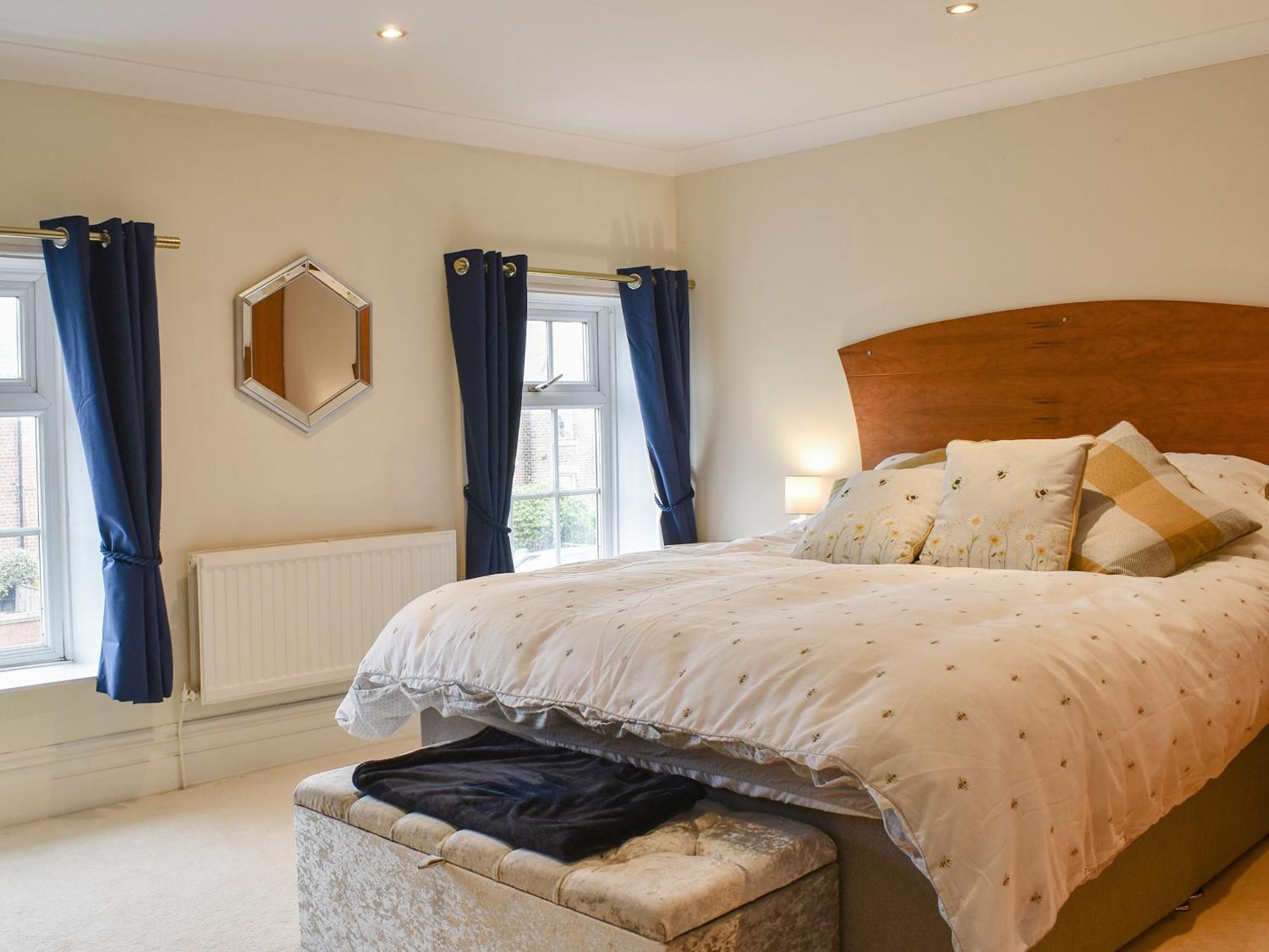 Honeybee Holiday home London