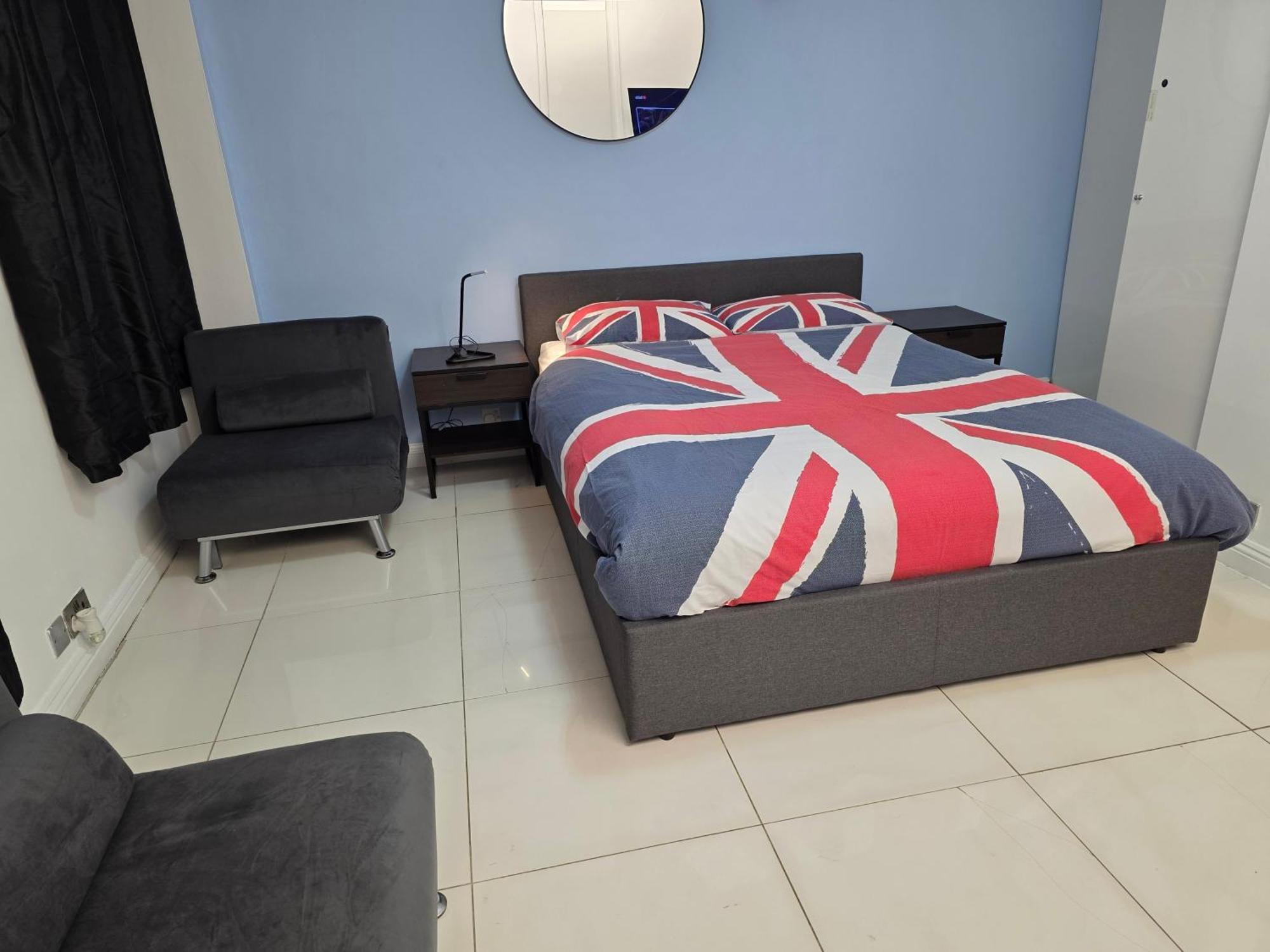 With Huge Balcony Near Oxford St - Marble Arch - Hydepark Apartment London