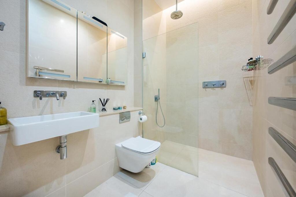Three Bedroom, Leicester Square Duplex