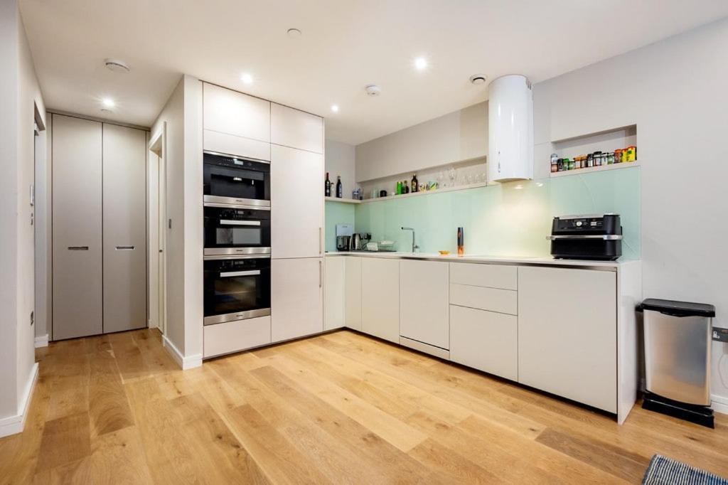Holiday home Three Bedroom, Leicester Square Duplex London