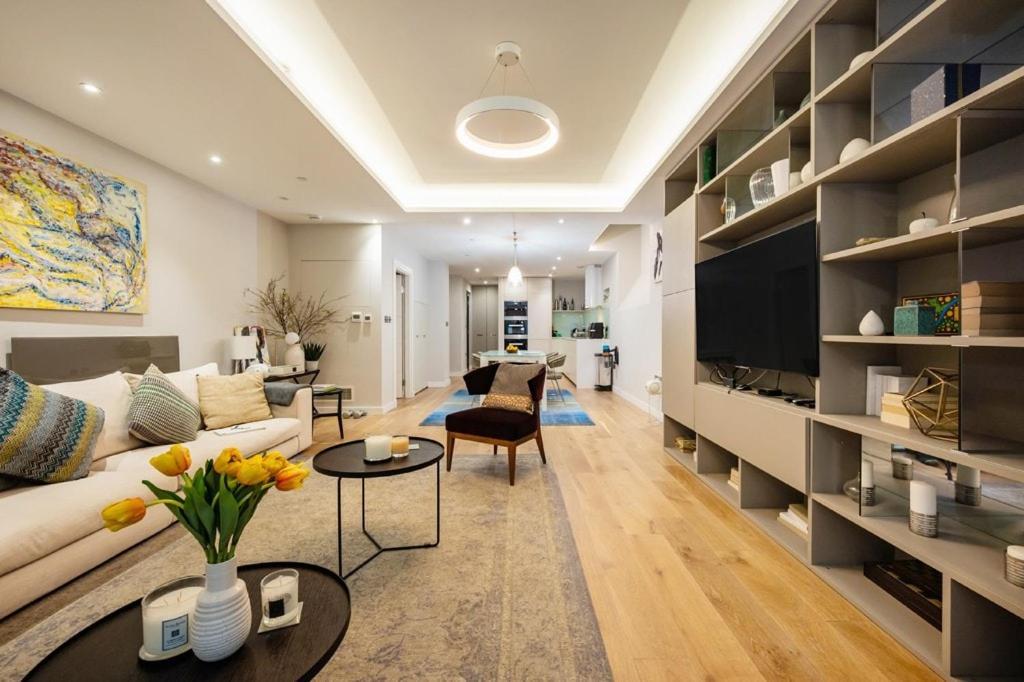 Holiday home Three Bedroom, Leicester Square Duplex London