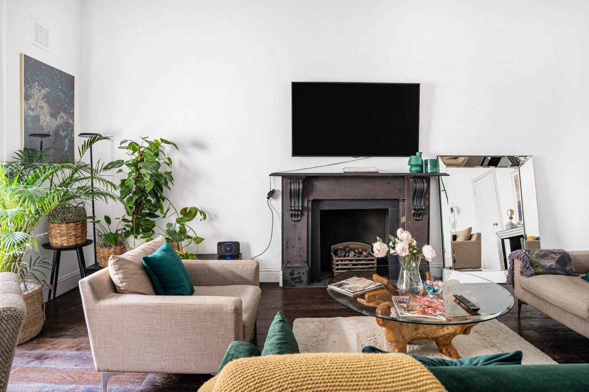 Apartment Classy High Ceilings 2 Bdr Next To Hyde Park