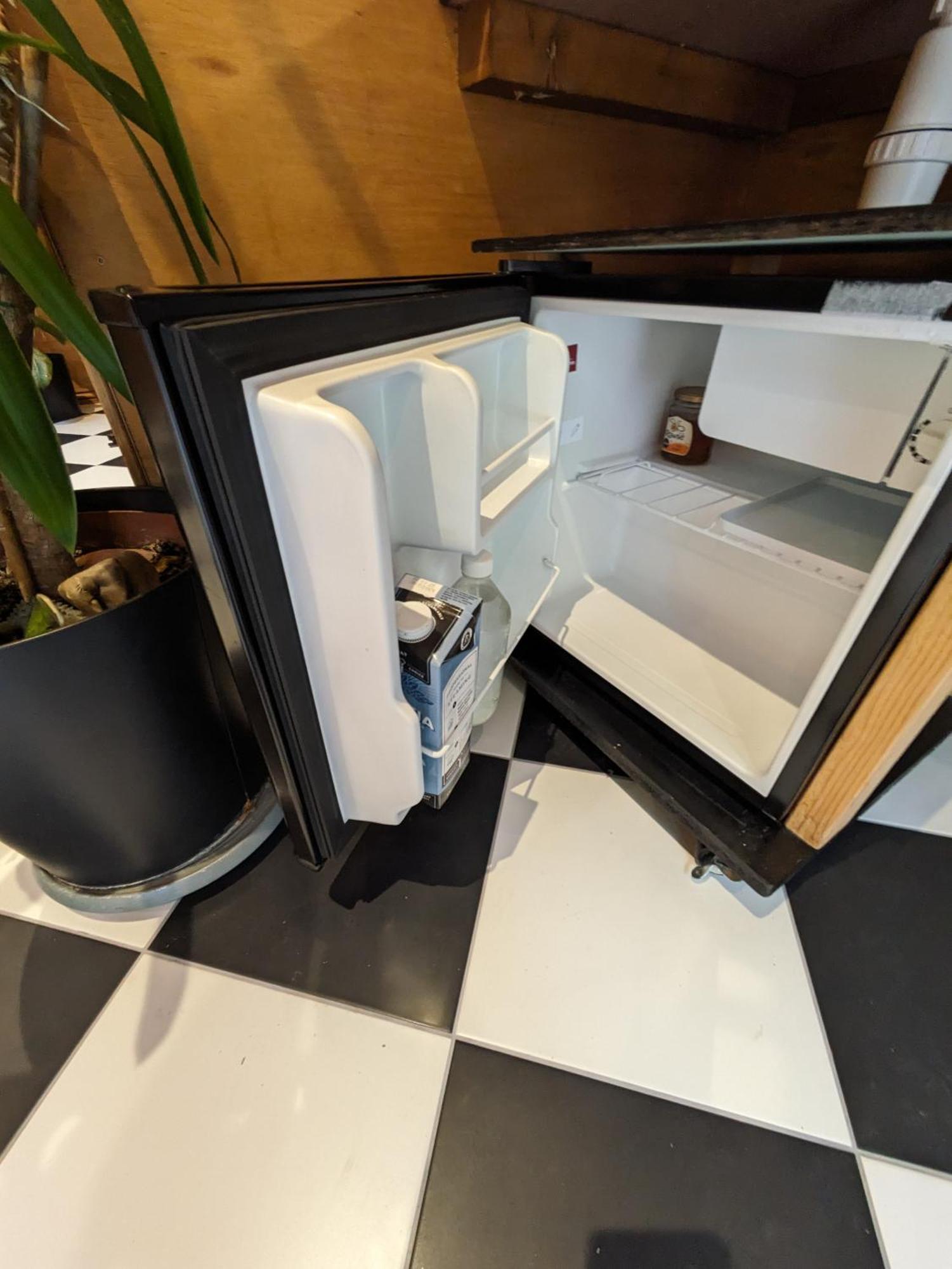 Spacious Canary Wharf Free Parking Bed & Breakfast