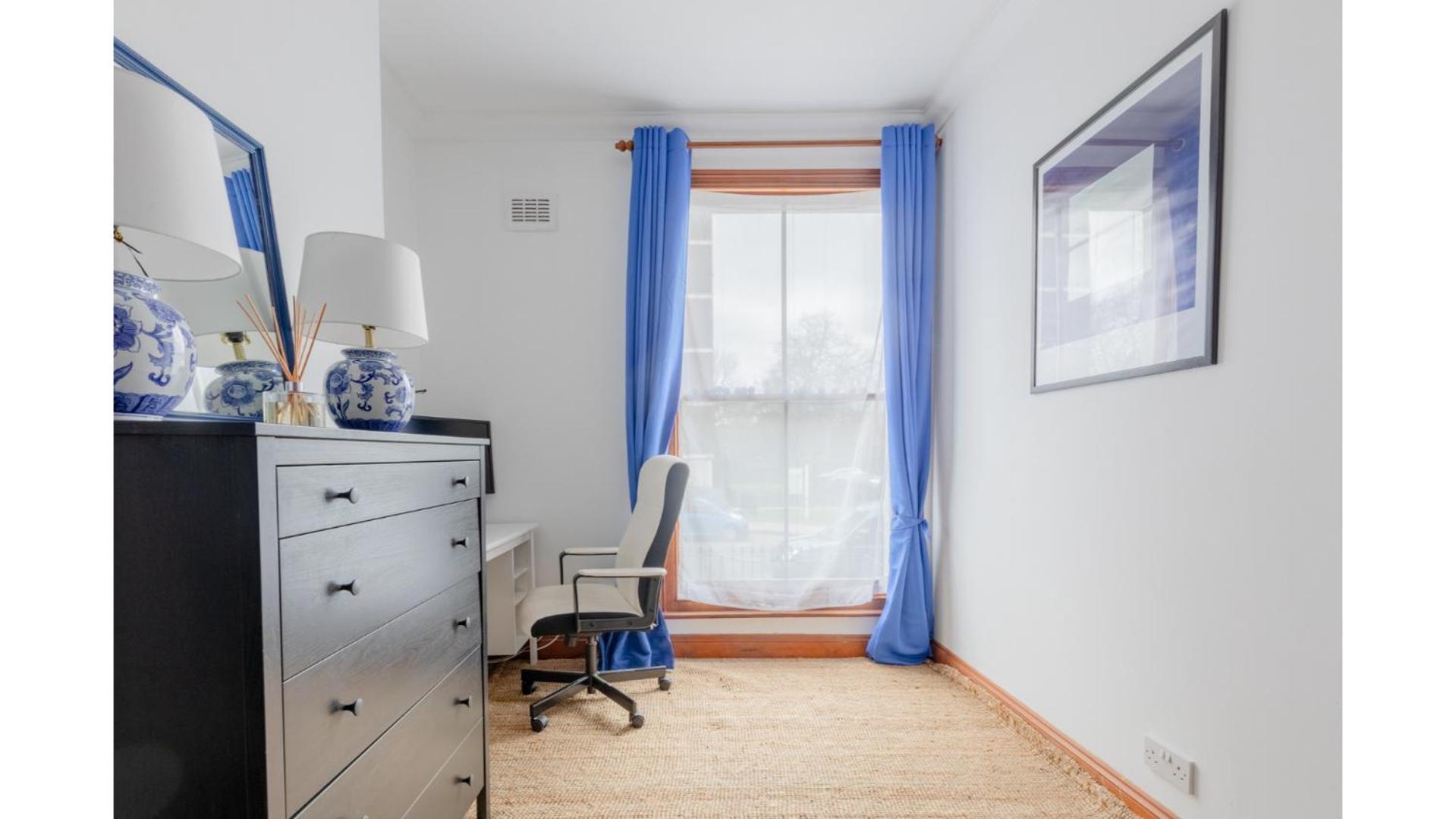 Spacious And Inviting 4bd Haggerston * London