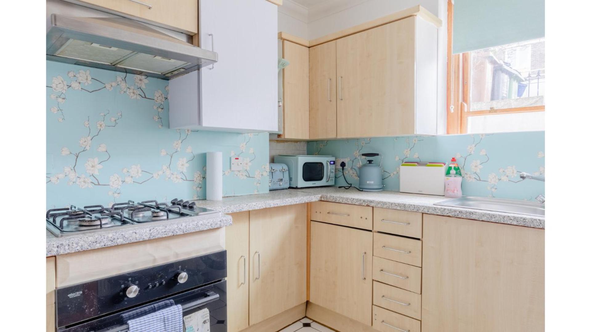 Spacious And Inviting 4bd Haggerston * London