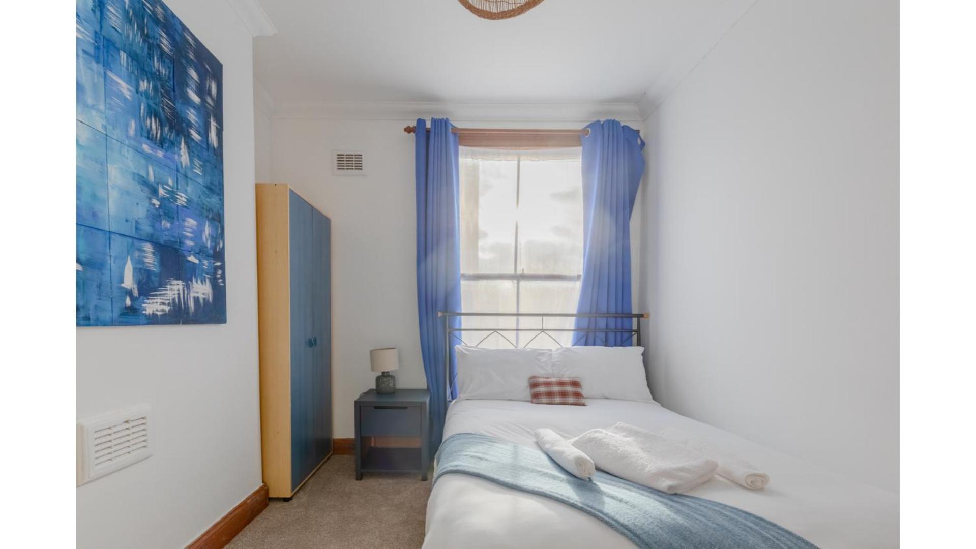 Spacious And Inviting 4bd Haggerston Apartment London
