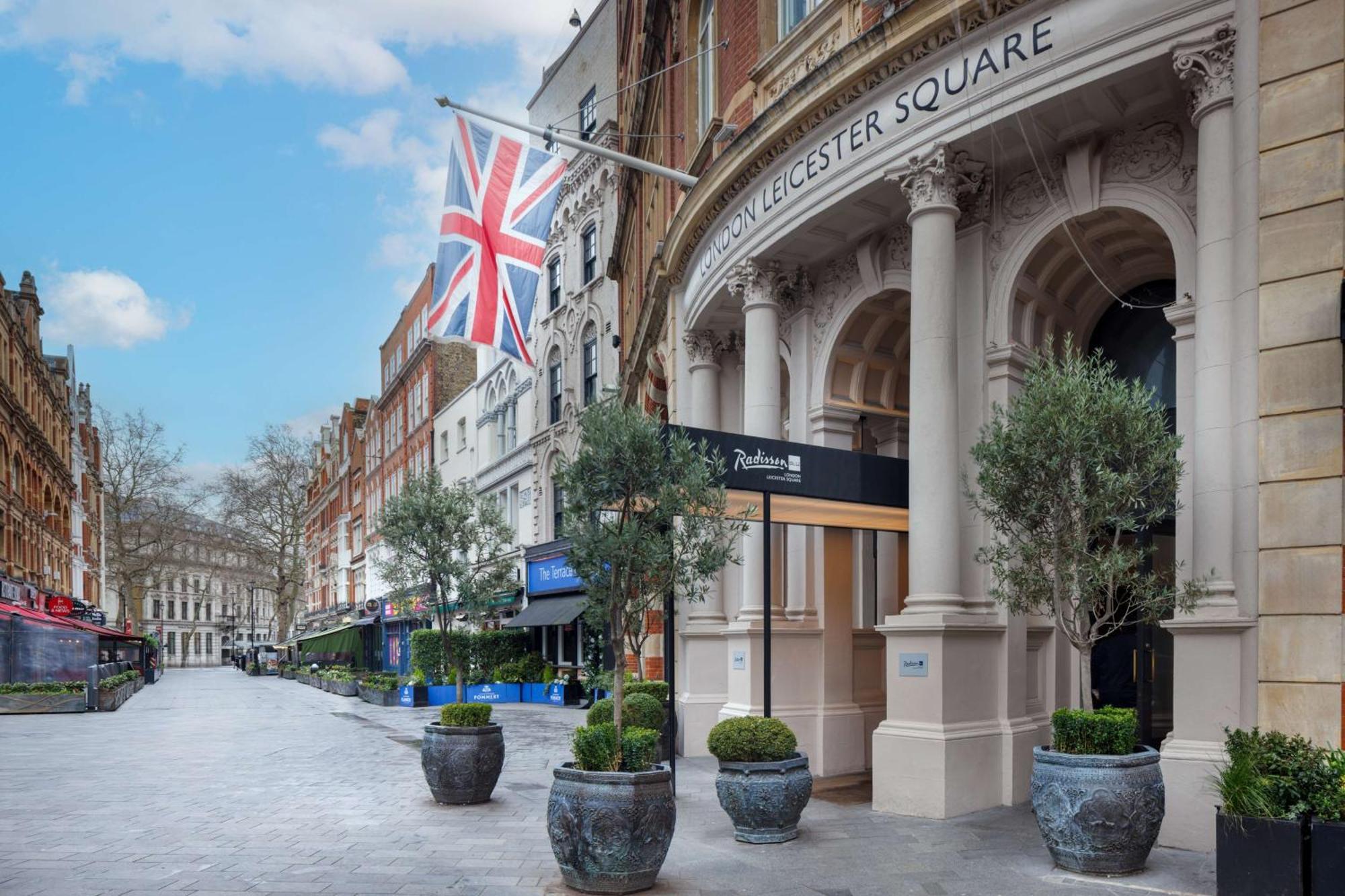 Radisson Blu Hotel, Leicester Square - Formerly Hampshire Hotel London