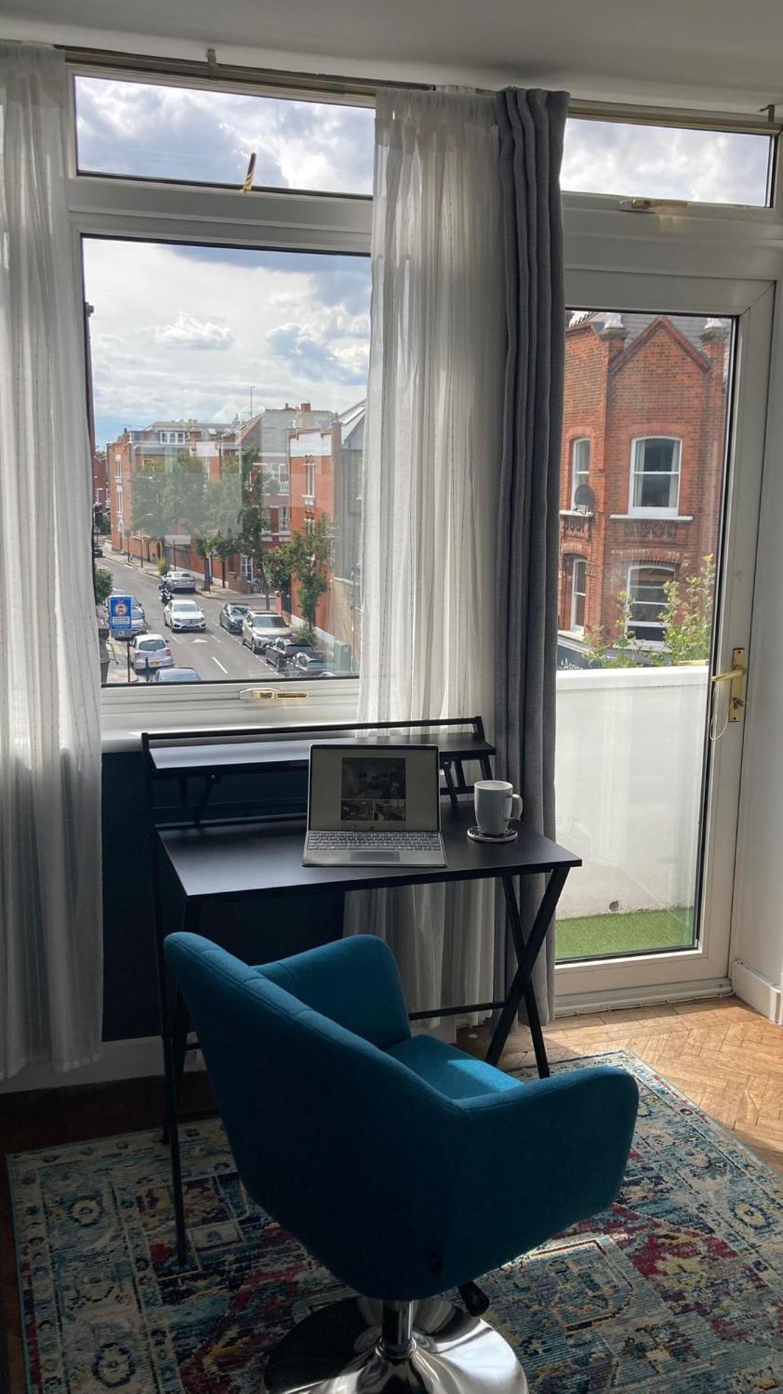 Chic Flat In Sw6 London