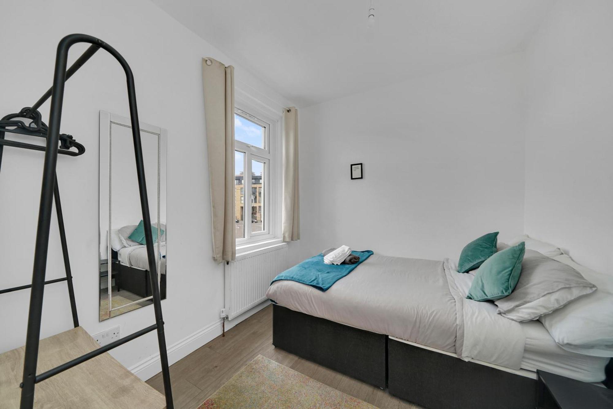 Startlet - On Elizabeth Line With Free Parking Apartamento *