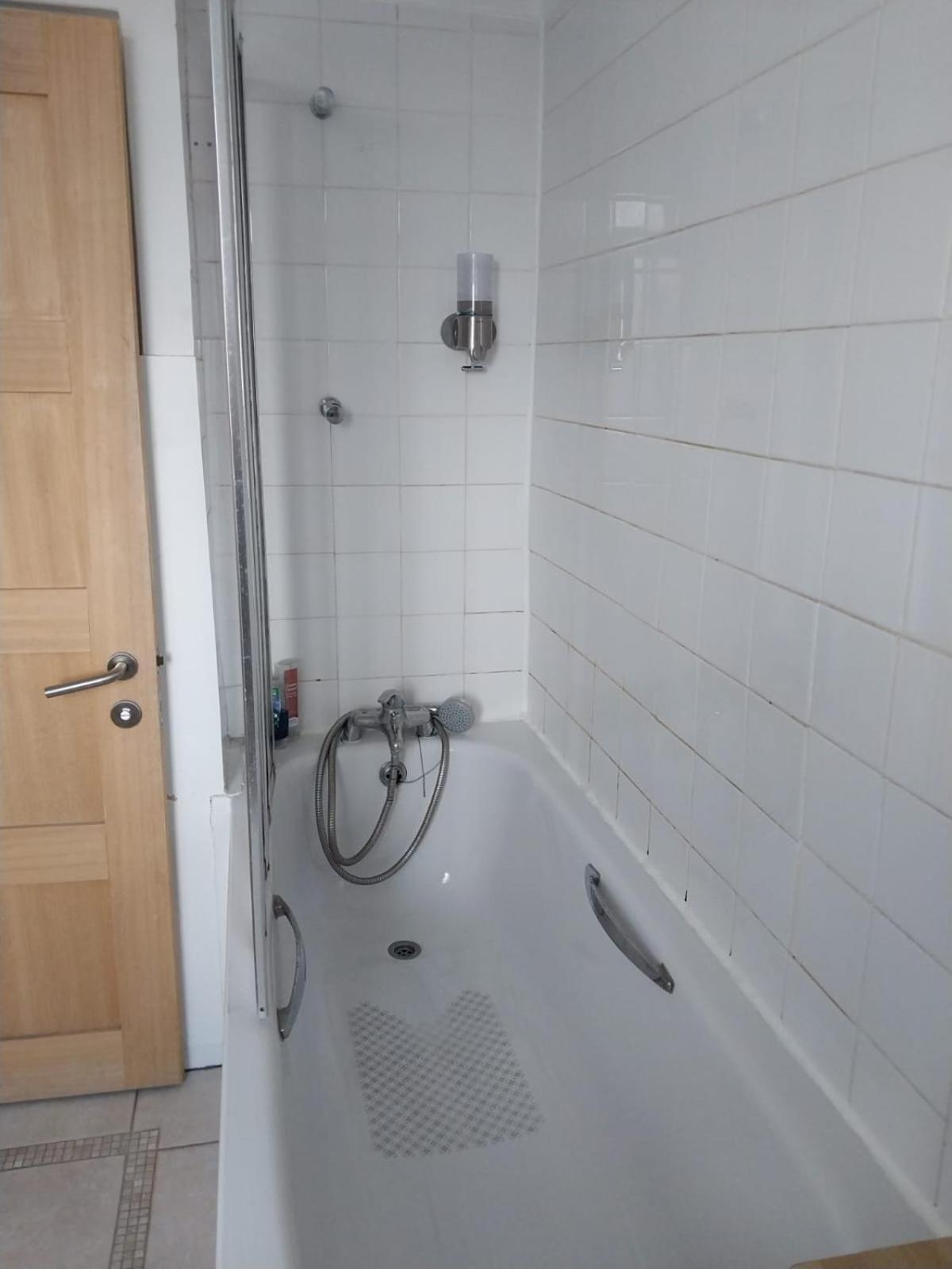 Guest house In Edgware Road
