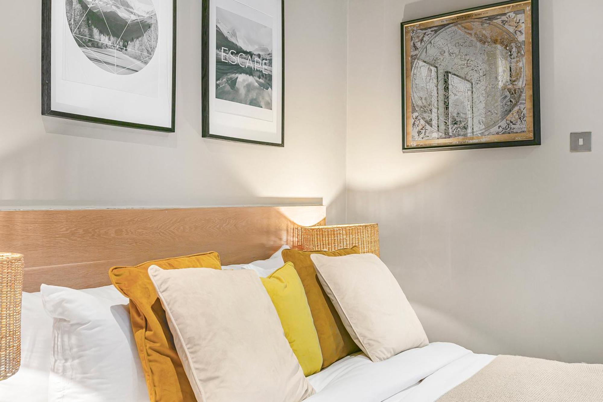 Large Stylish 2beds 2baths With Private Patio Apartment