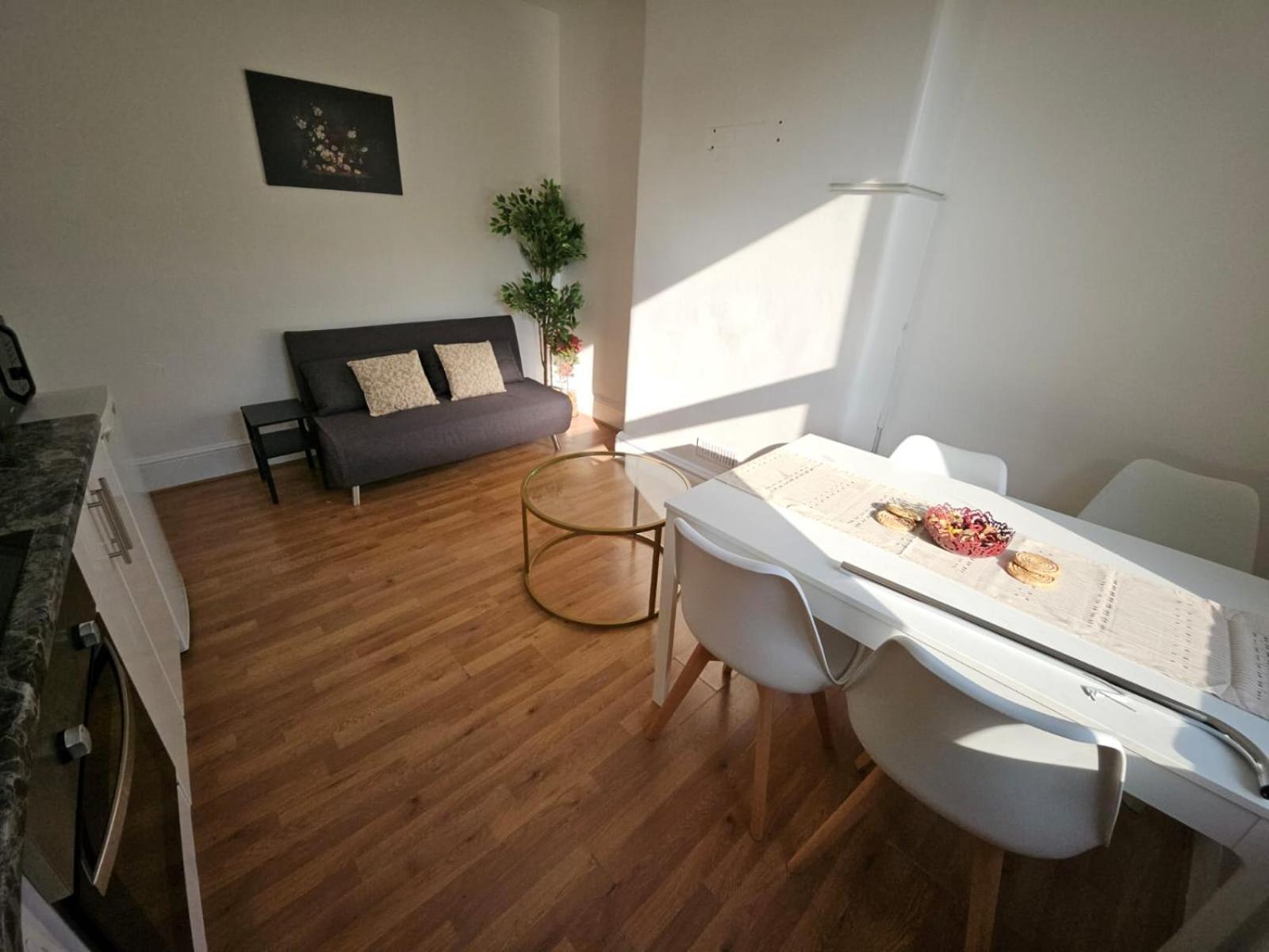 Apartment Location 2br Flat Near Angel & Centre *