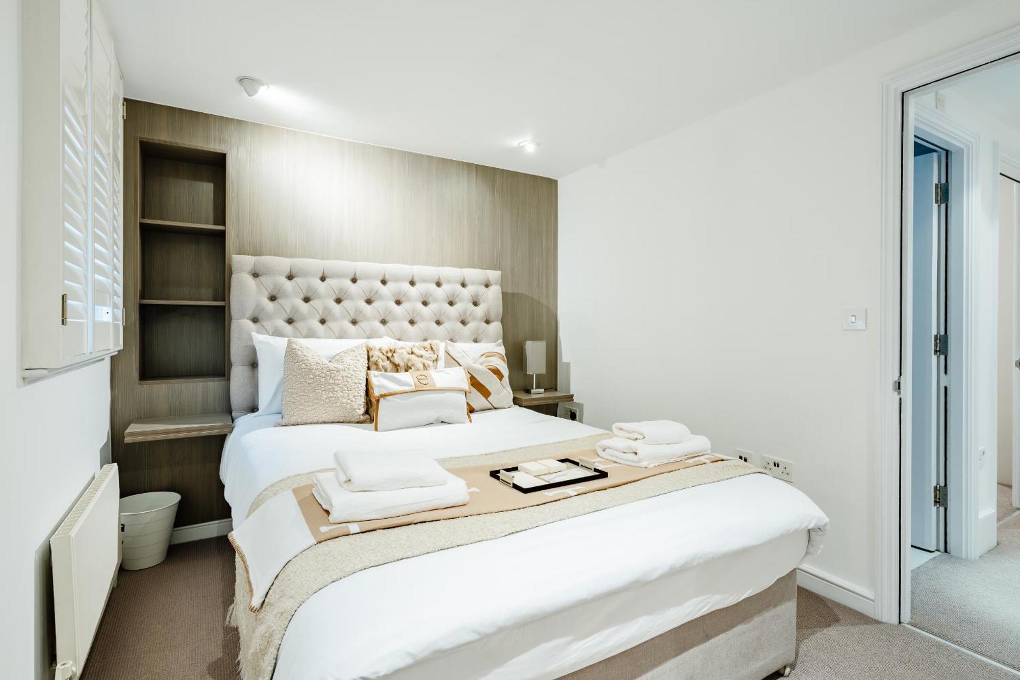Villa Luxury 3brs Home, Spacious And Cozy In Victoria *
