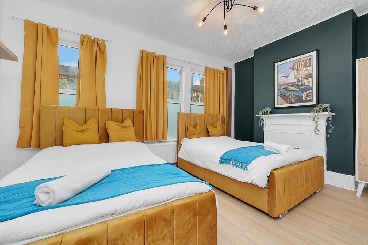The Townhouse By Harlington Apartamento