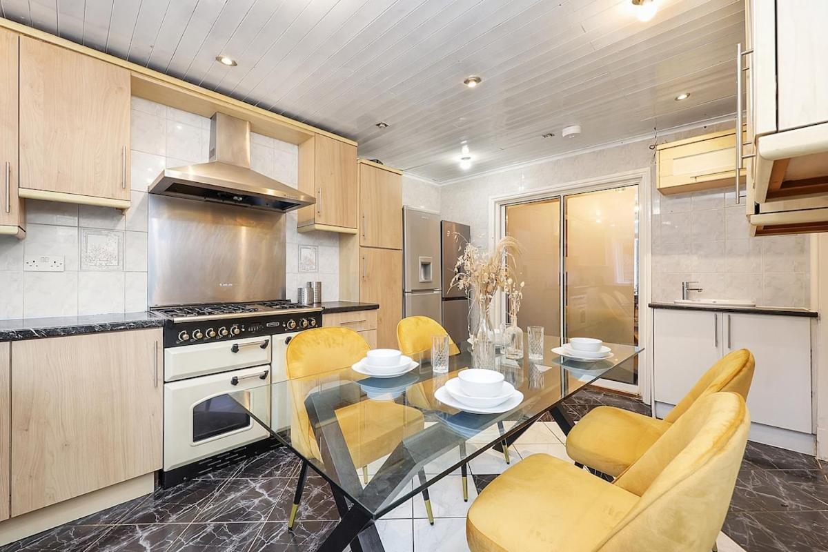 The Townhouse By Harlington Londres