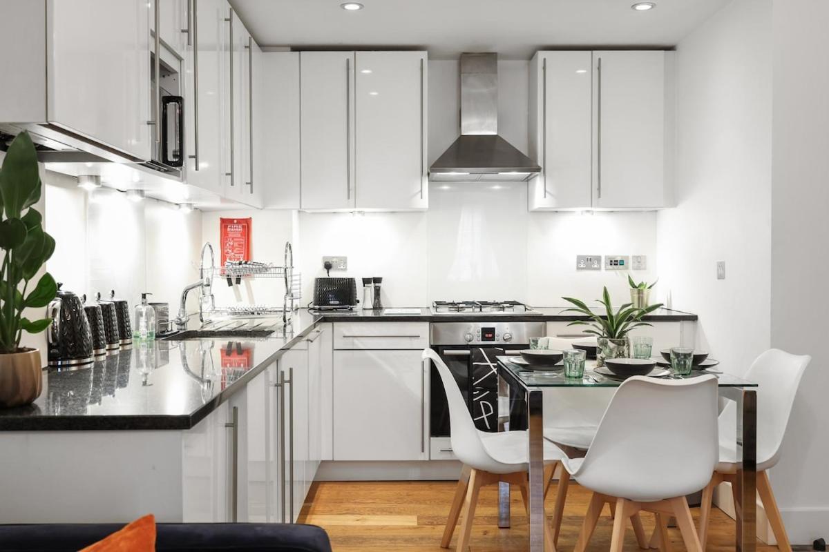 Apartamento West End - Sleeps 5 - Amazing Location *