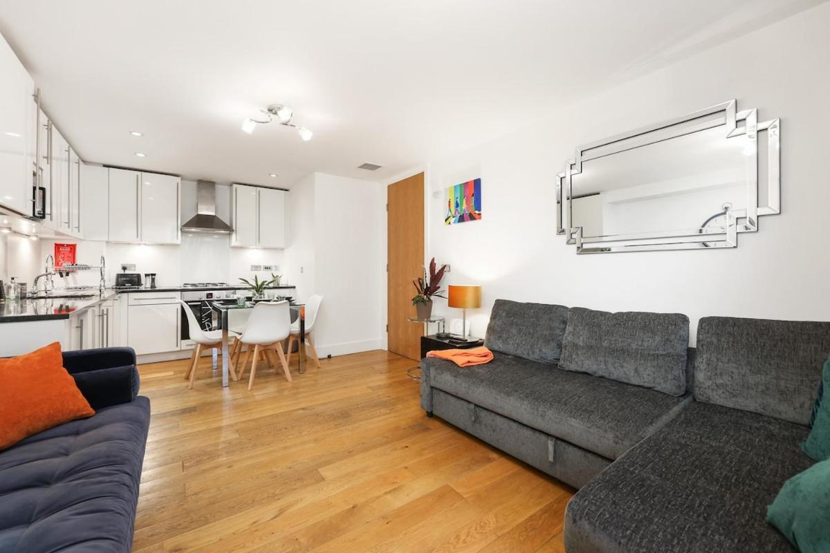 West End - Sleeps 5 - Amazing Location Apartamento