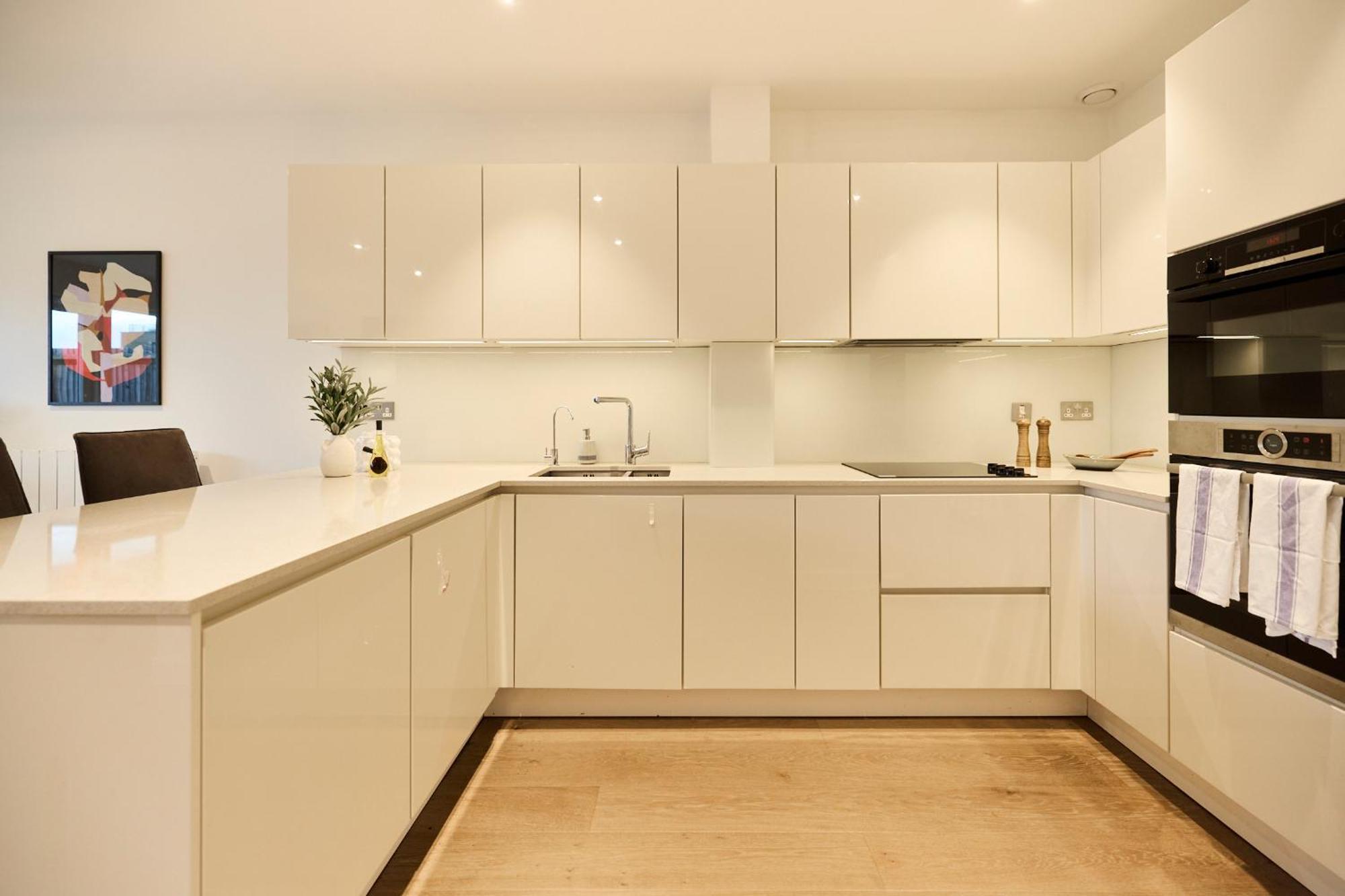 The Heathside Haven - Modern 3bdr With Garden London